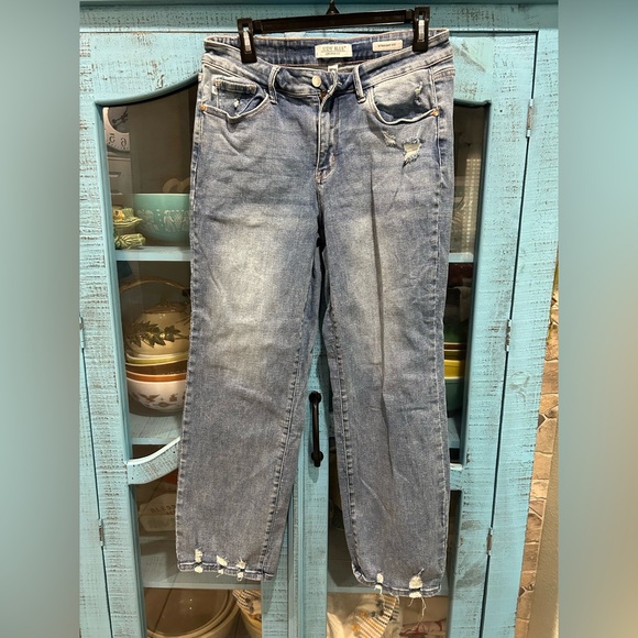 Judy Blue Straight Leg Blue Jeans with Vintage Distressing - Picture 1 of 4
